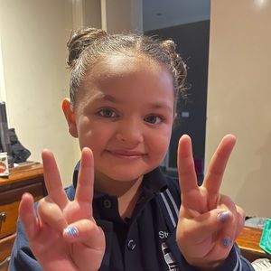 Meet your Posher, Hannan